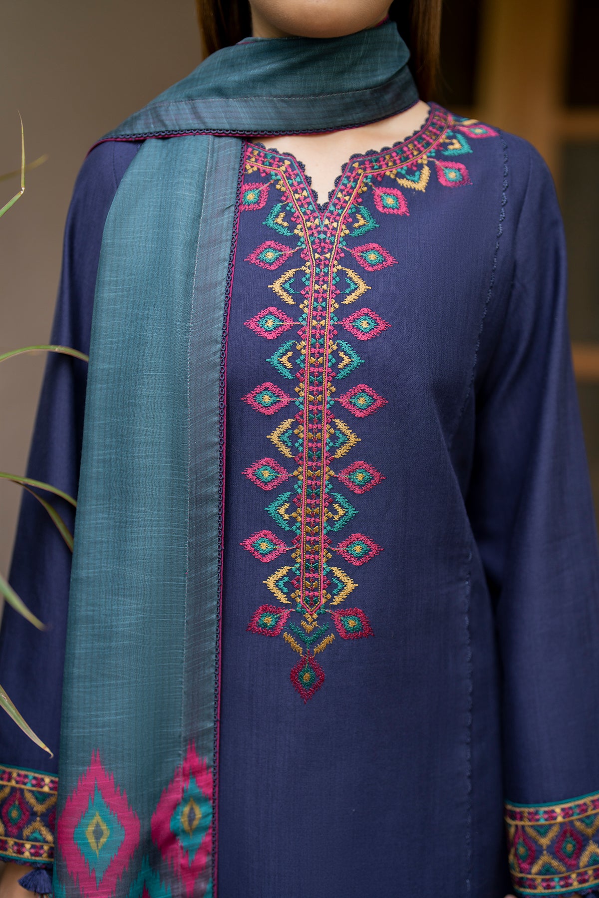 EMBROIDERED KHADDAR RTW-1132