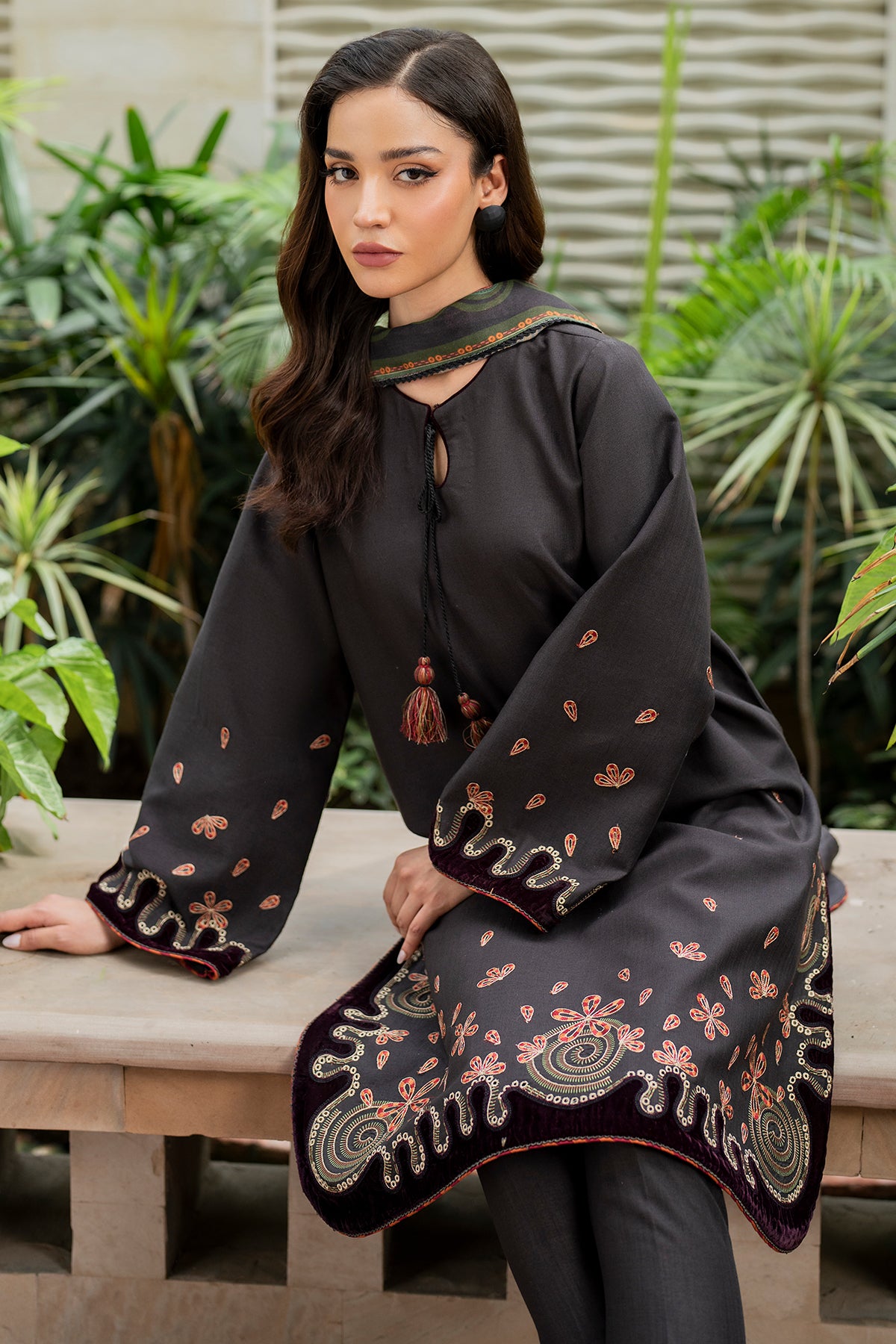 EMBROIDERED KHADDAR UW-0047