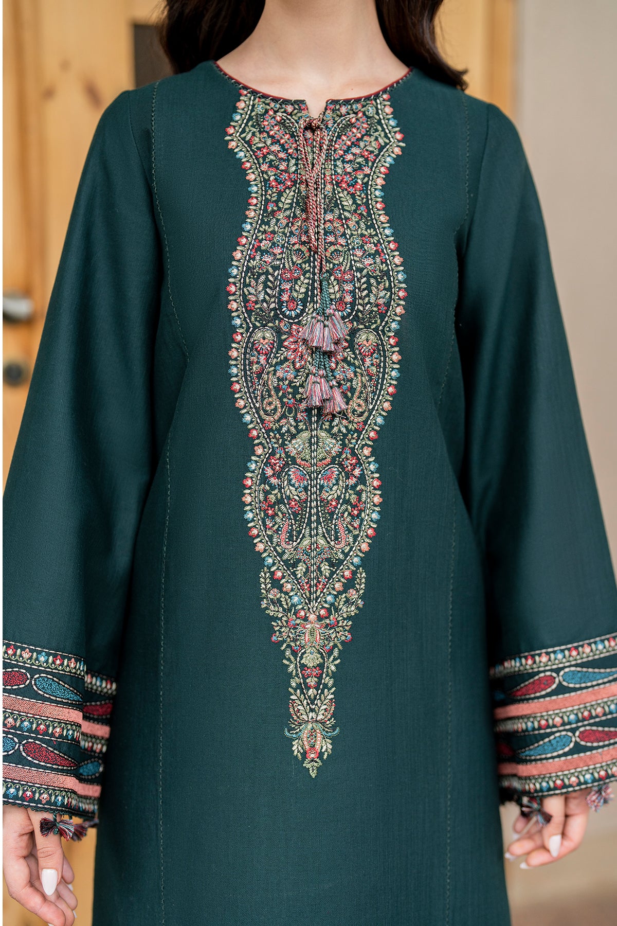 EMBROIDERED KHADDAR RTW-1131