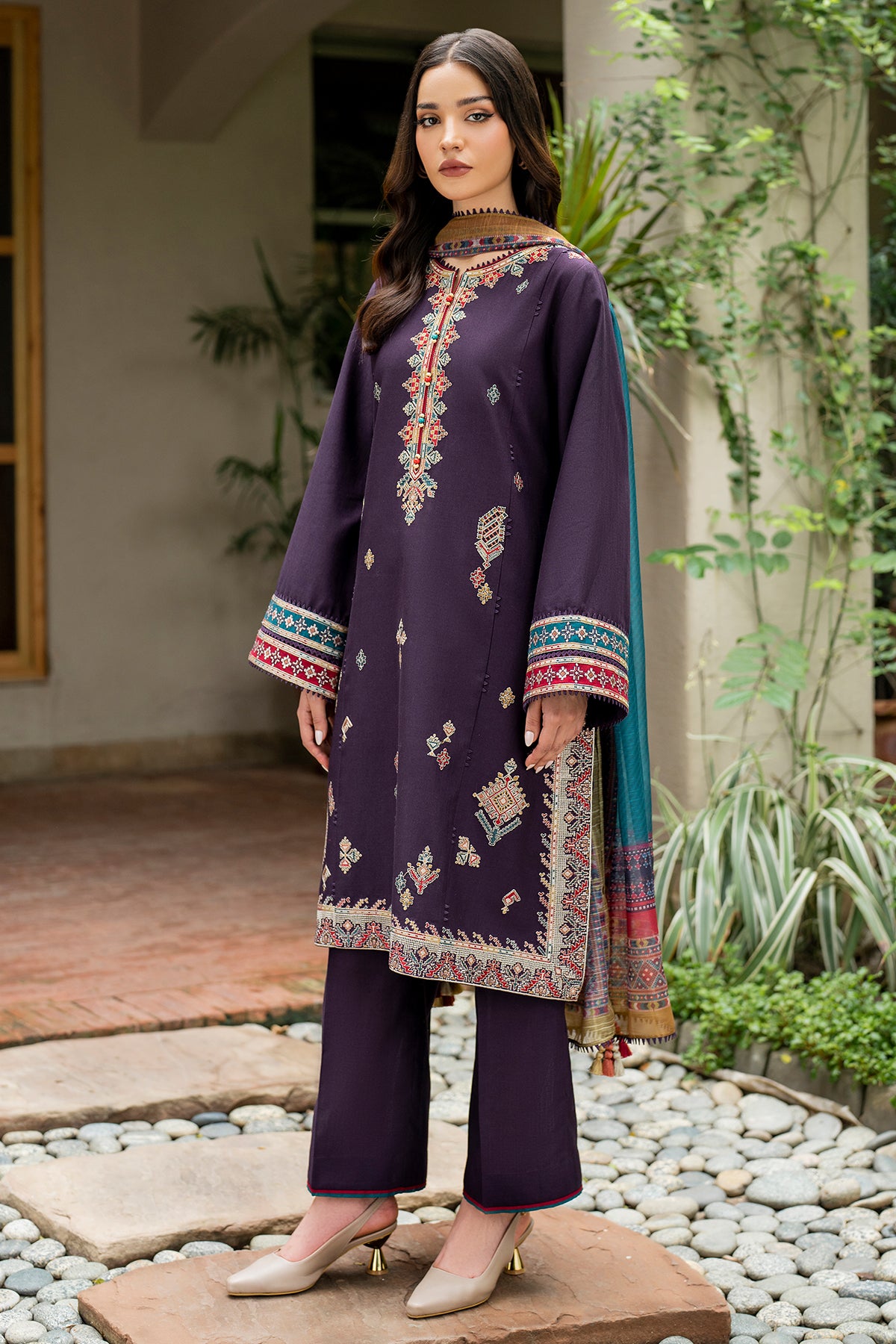 EMBROIDERED KHADDAR RTW-1128