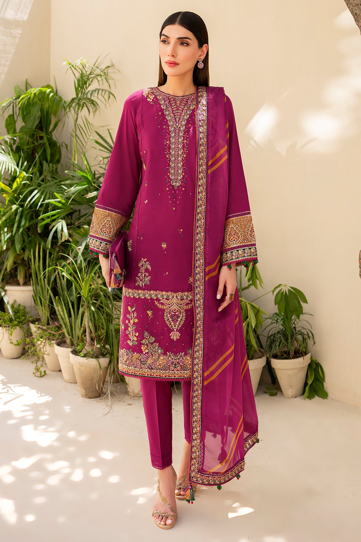 EMBROIDERED LAWN IL-SS24-D10