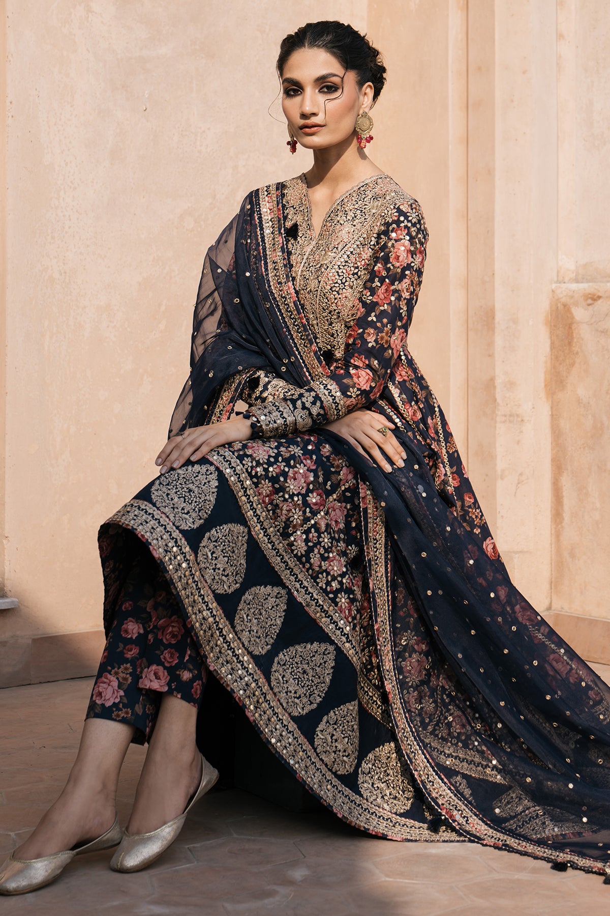 Embroidered Luxury Lawn SL24-D1