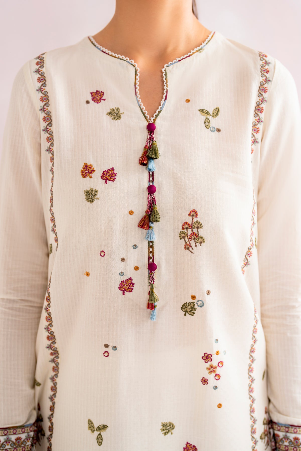 Embroidered Dobby Lawn USE - 9087