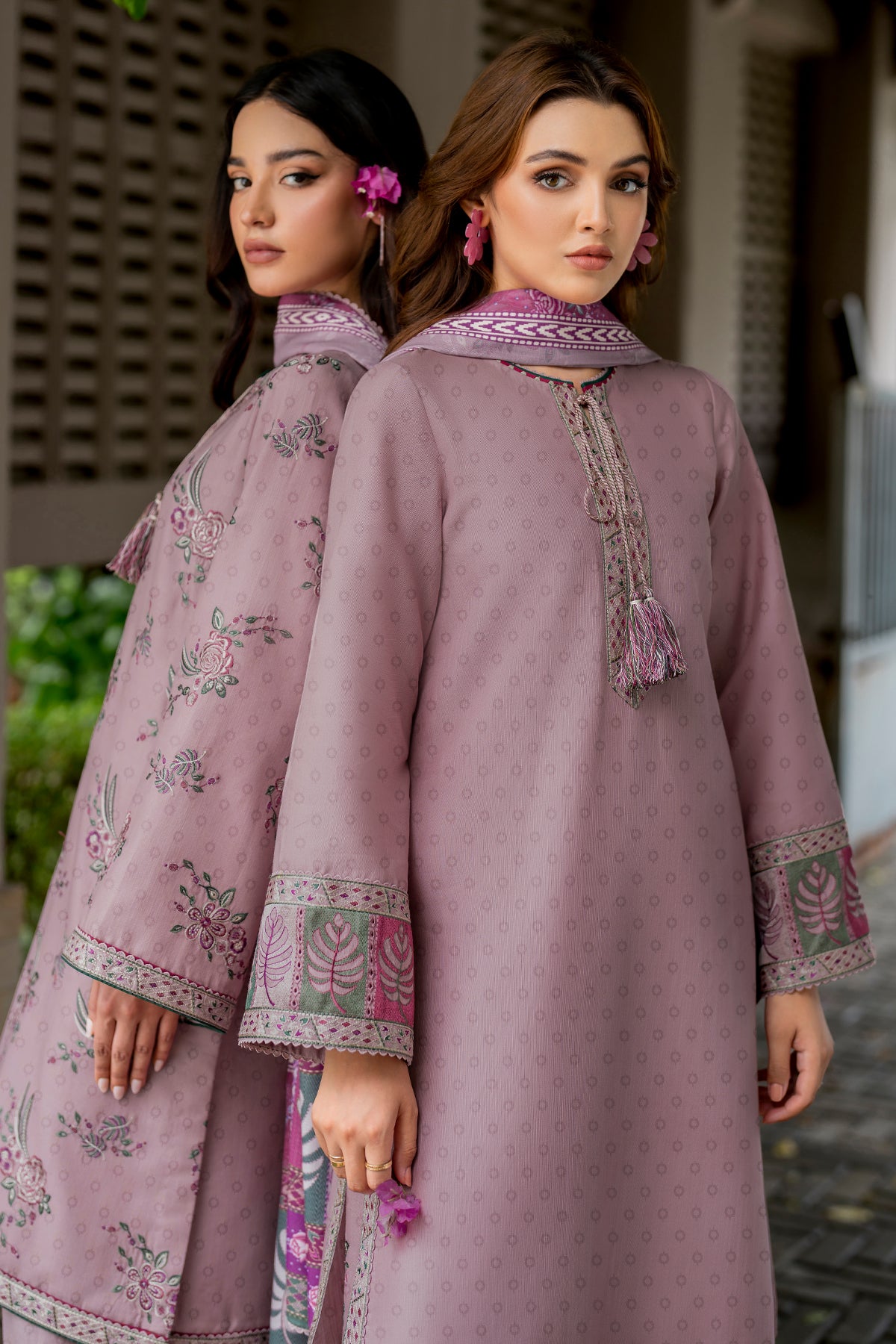 EMBROIDERED JACQUARD KHADDAR UW-0054