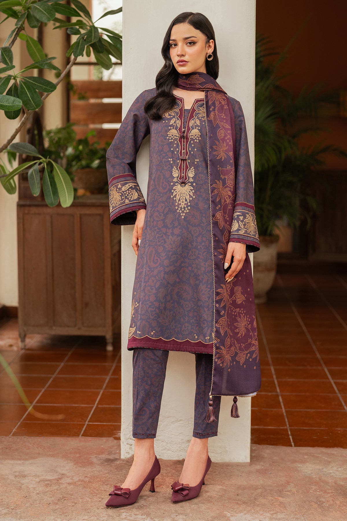 EMBROIDERED PREMIUM VISCOSE UW-0113