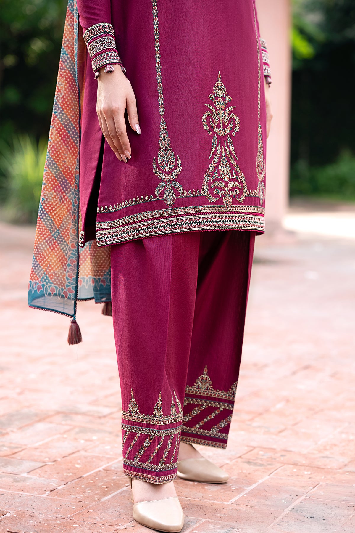 EMBROIDERED KHADDAR UW-0072