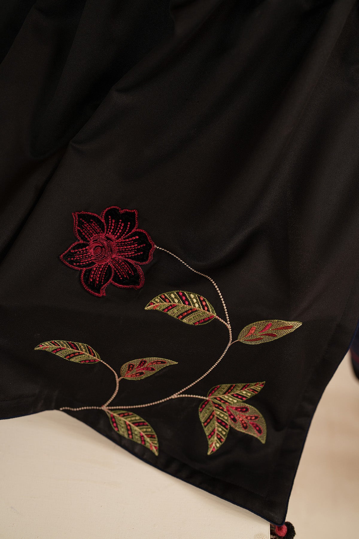 EMBROIDERED KHADDAR UW-0216