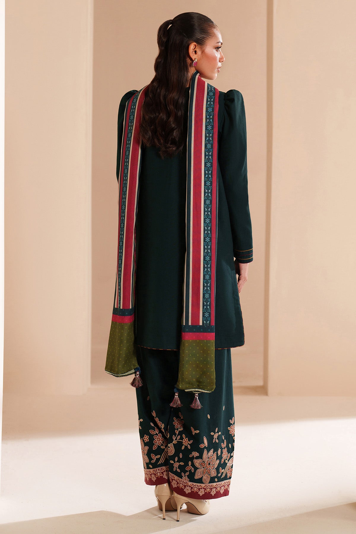EMBROIDERED KHADDAR UW-0186