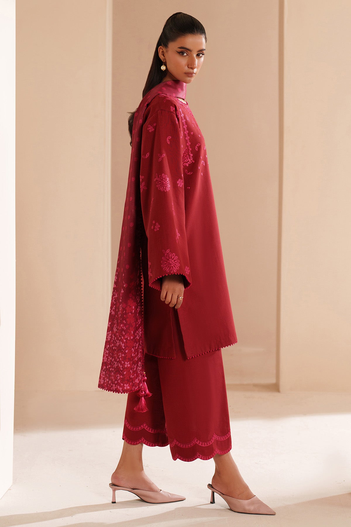 EMBROIDERED KHADDAR UW-0241