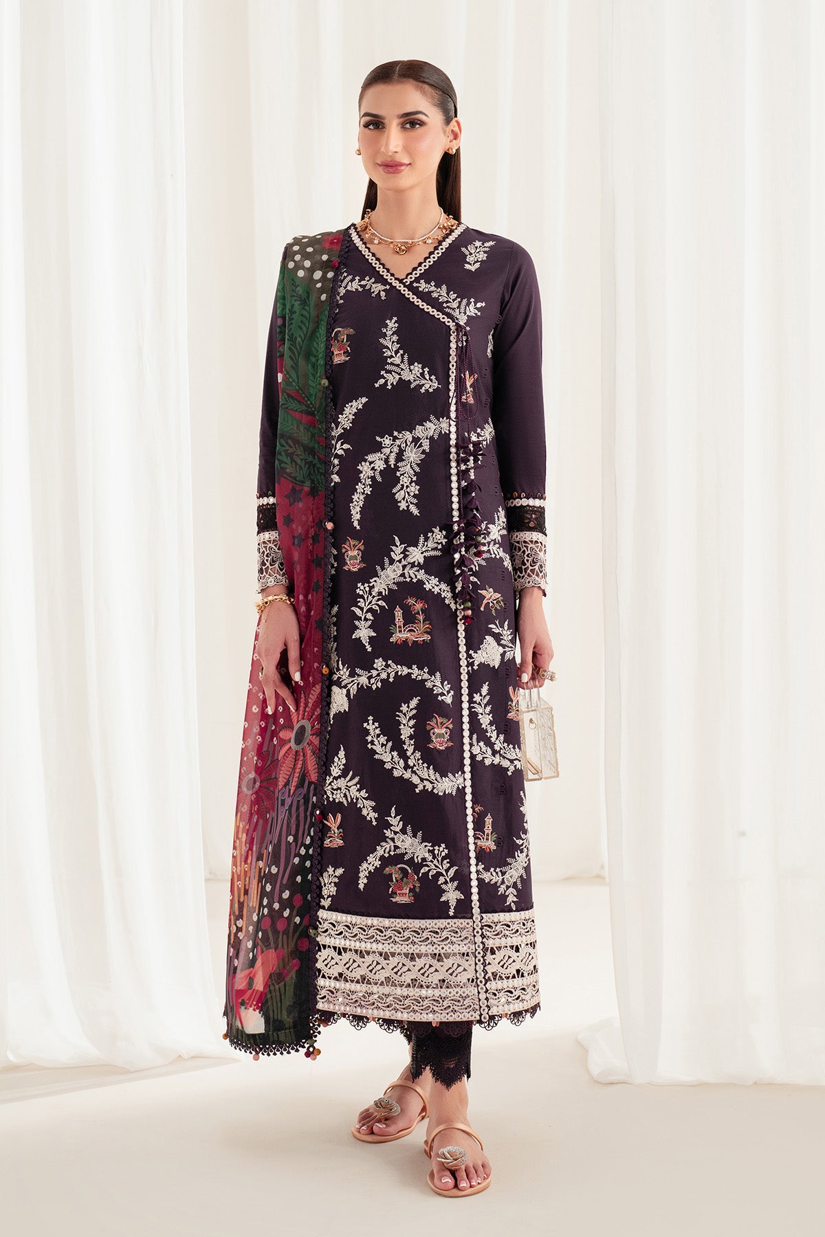 EMBROIDERED LAWN USE-9326