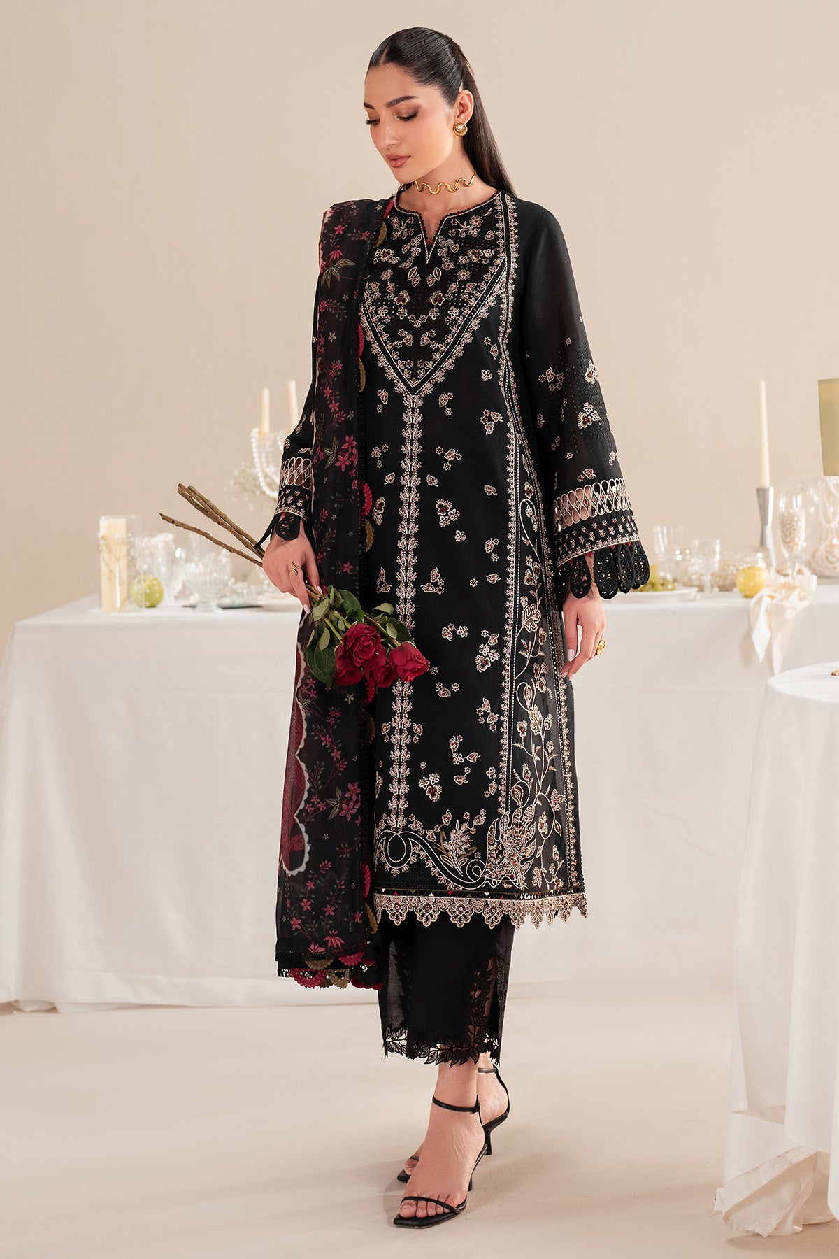 EMBROIDERED LAWN IL'25-D07