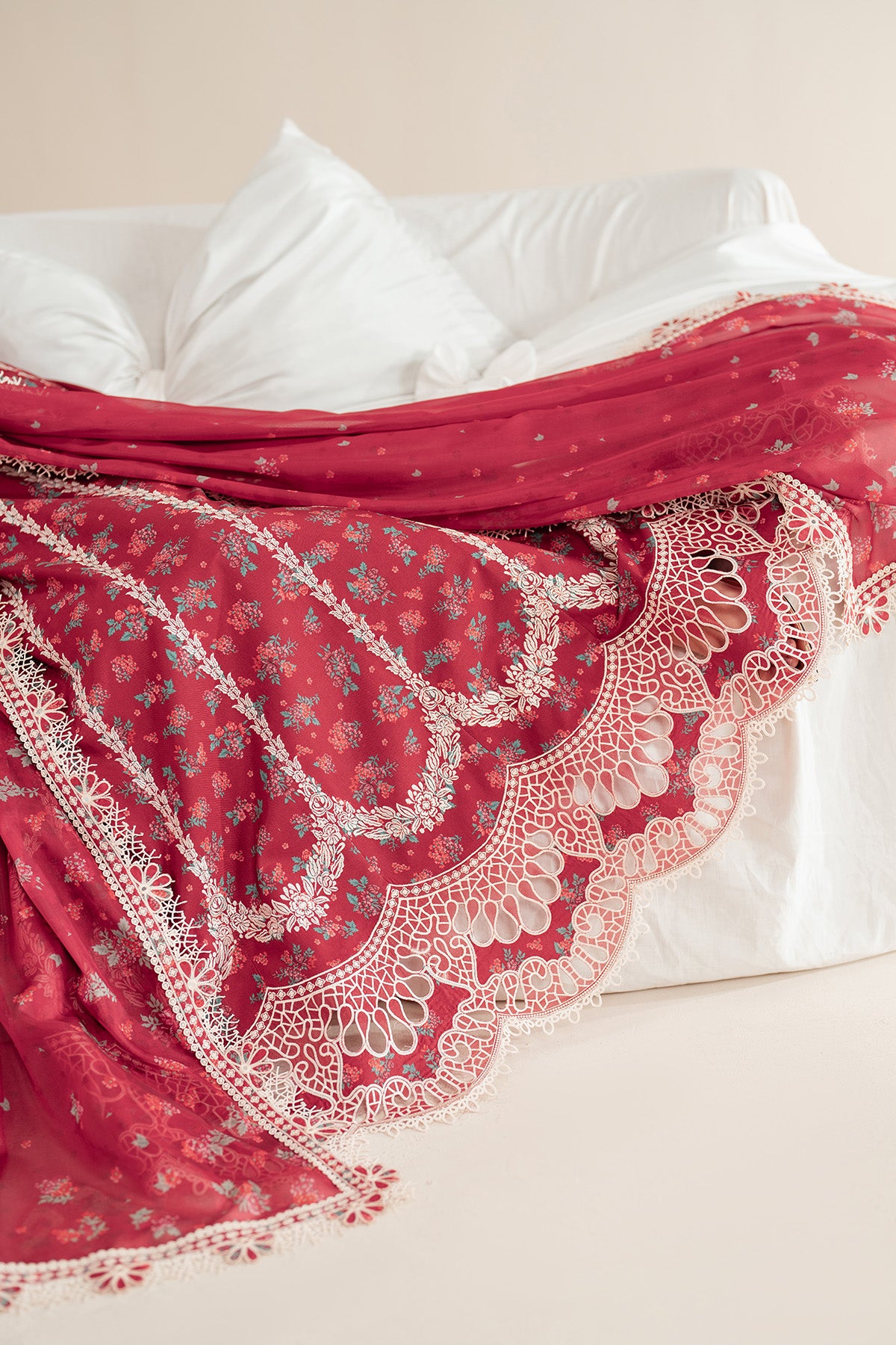 EMBROIDERED LAWN IL'25-D08