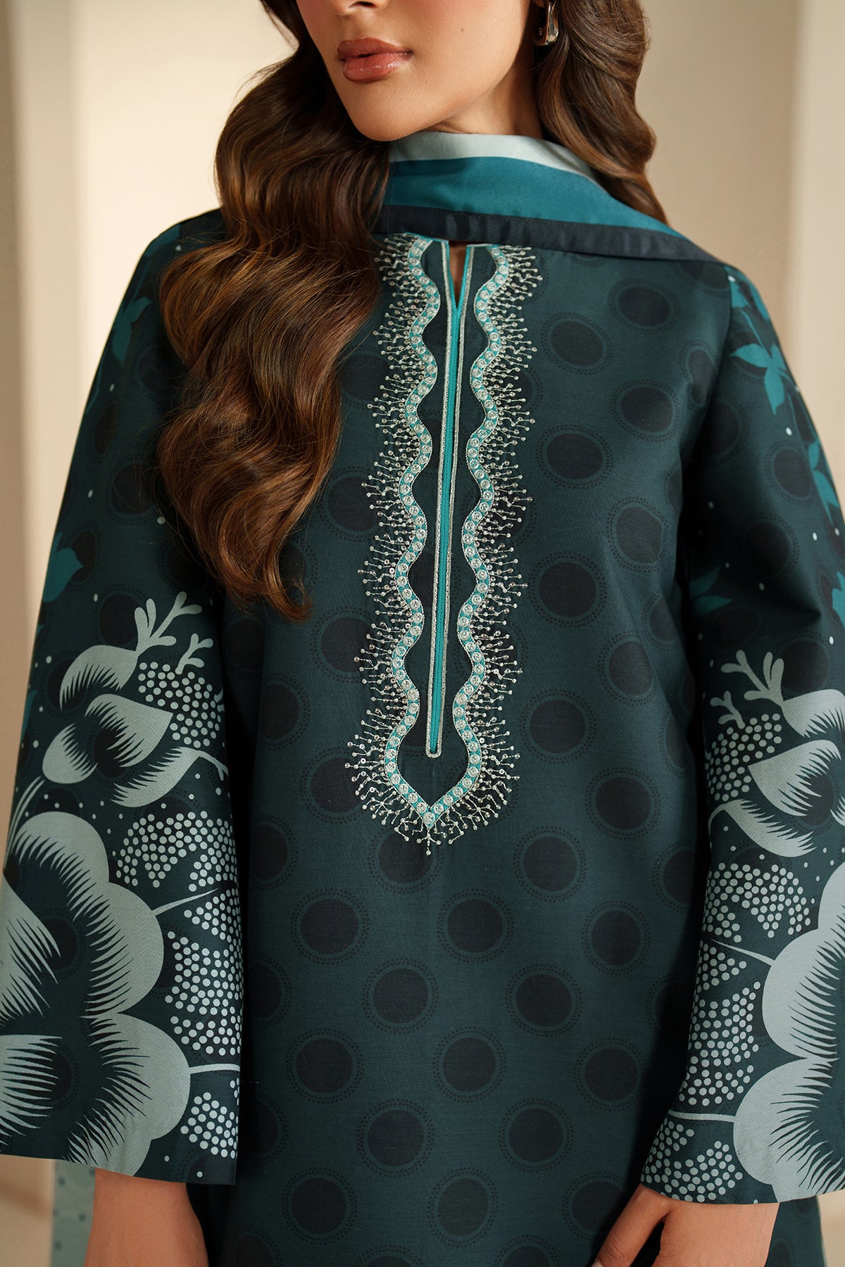 EMBROIDERED PREMIUM VISCOSE UW-0202