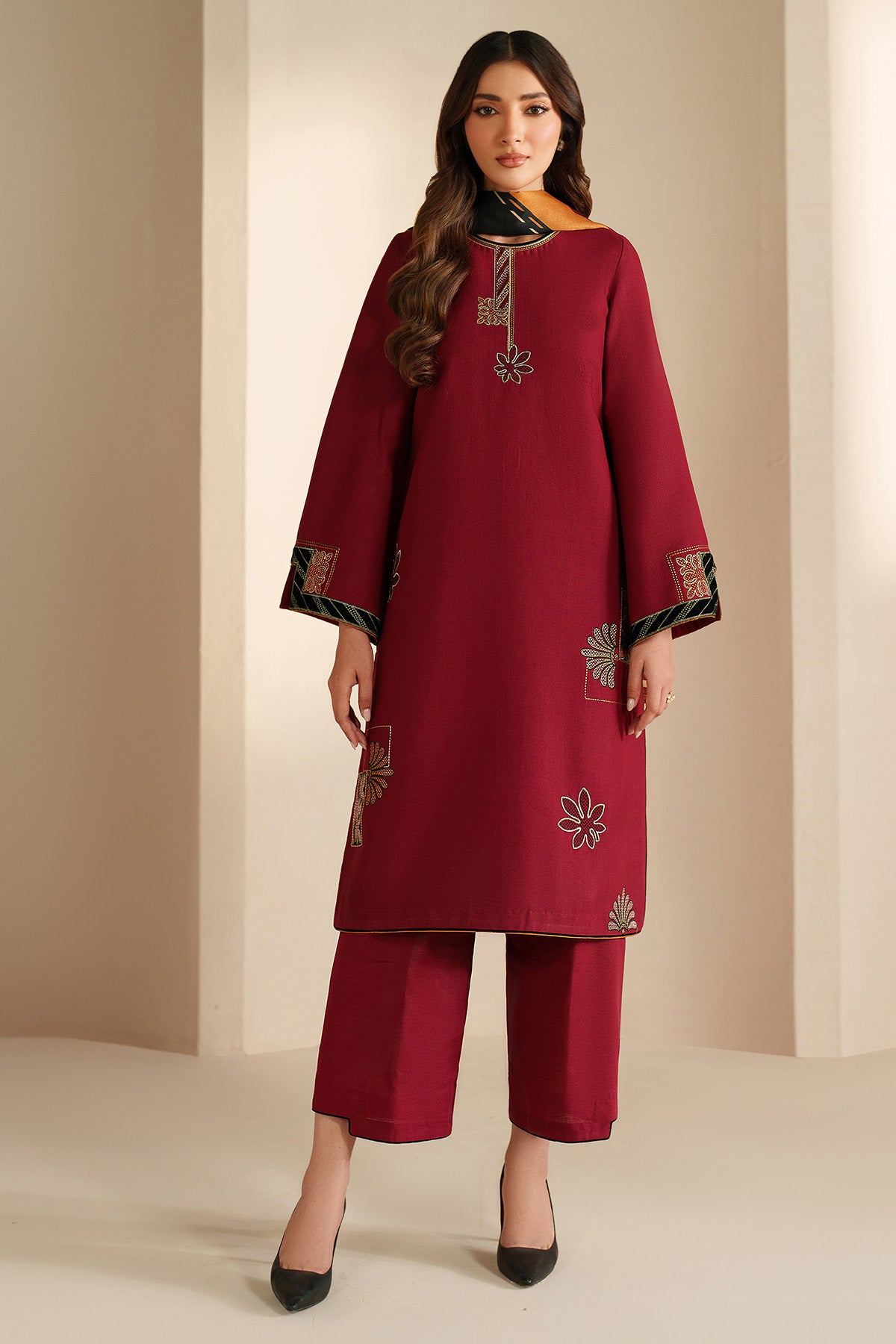 EMBROIDERED KHADDAR UW-0201