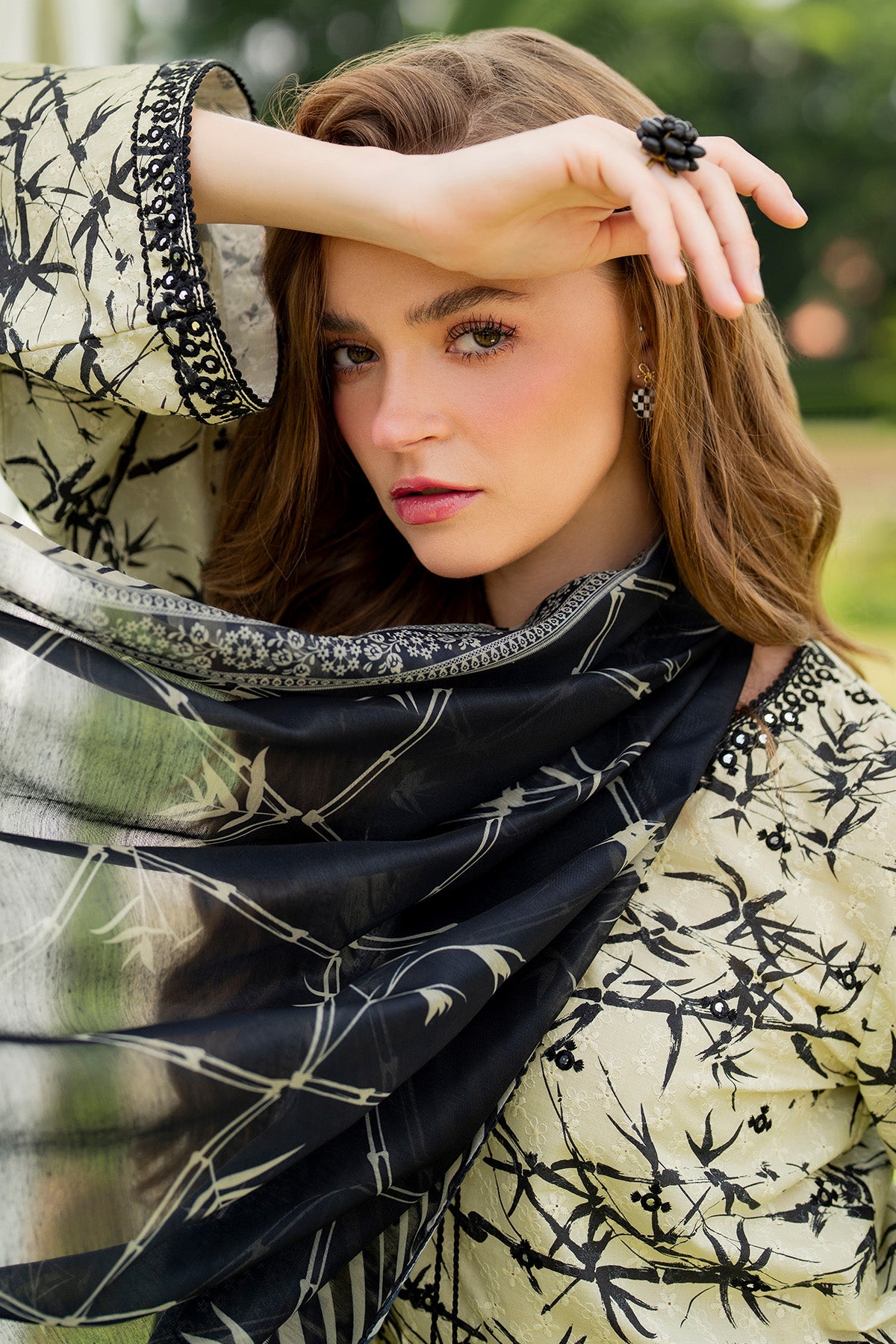 EMBROIDERED SOFT CAMBRIC RTW-1217