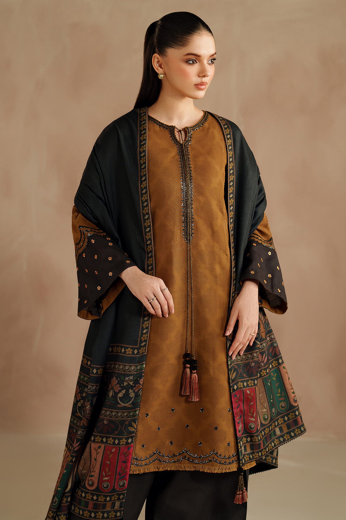 EMBROIDERED JACQUARD KHADDAR UW-0211