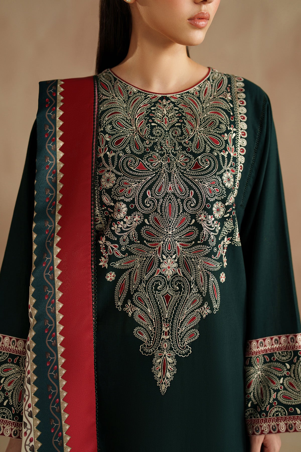 EMBROIDERED KHADDAR UW-0143