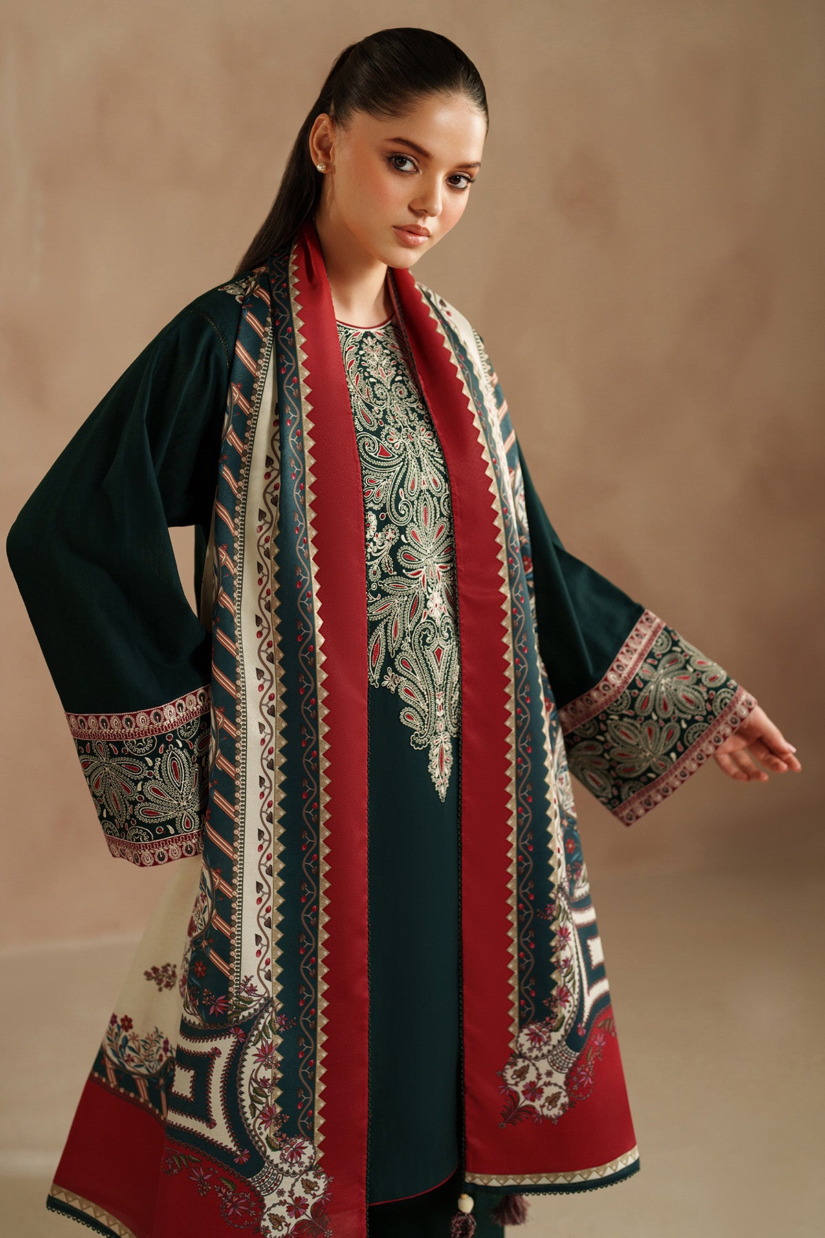 EMBROIDERED KHADDAR UW-0143