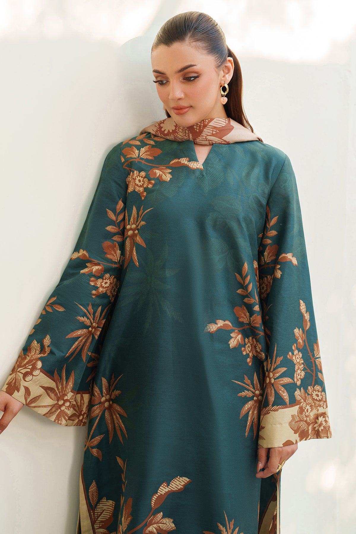 EMBROIDERED PREMIUM VISCOSE UW-0179