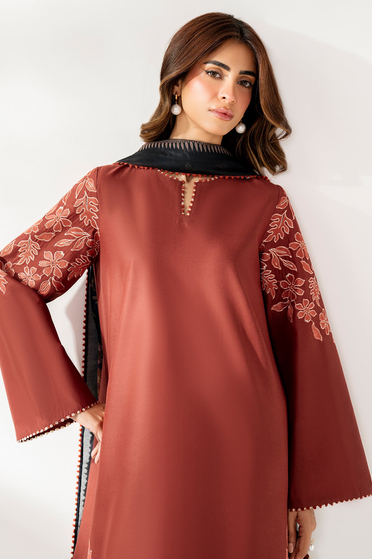EMBROIDERED LAWN RTW-1303