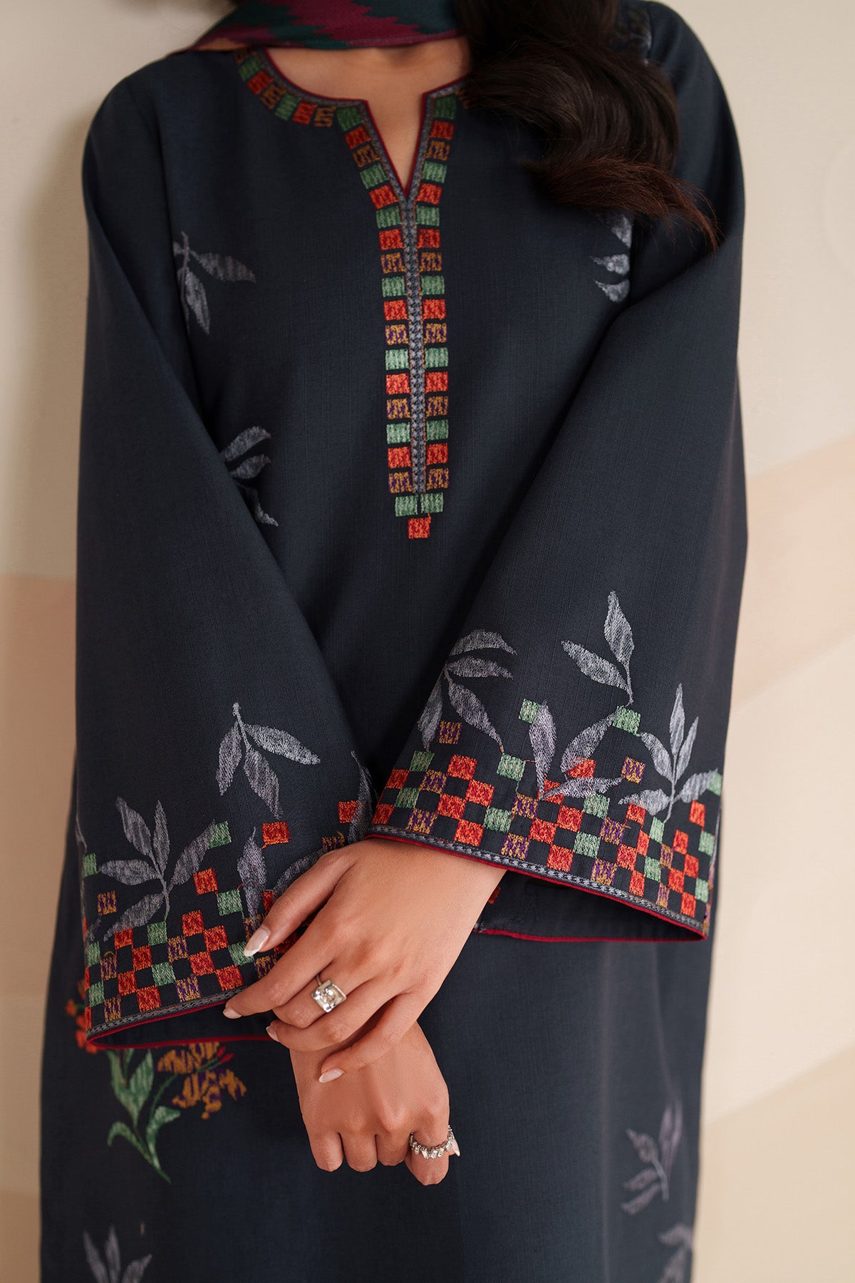 EMBROIDERED KHADDAR UW-0226