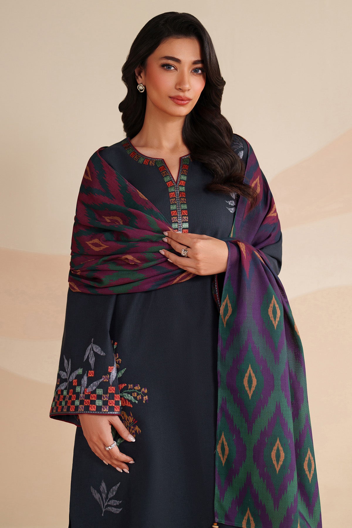 EMBROIDERED KHADDAR UW-0226