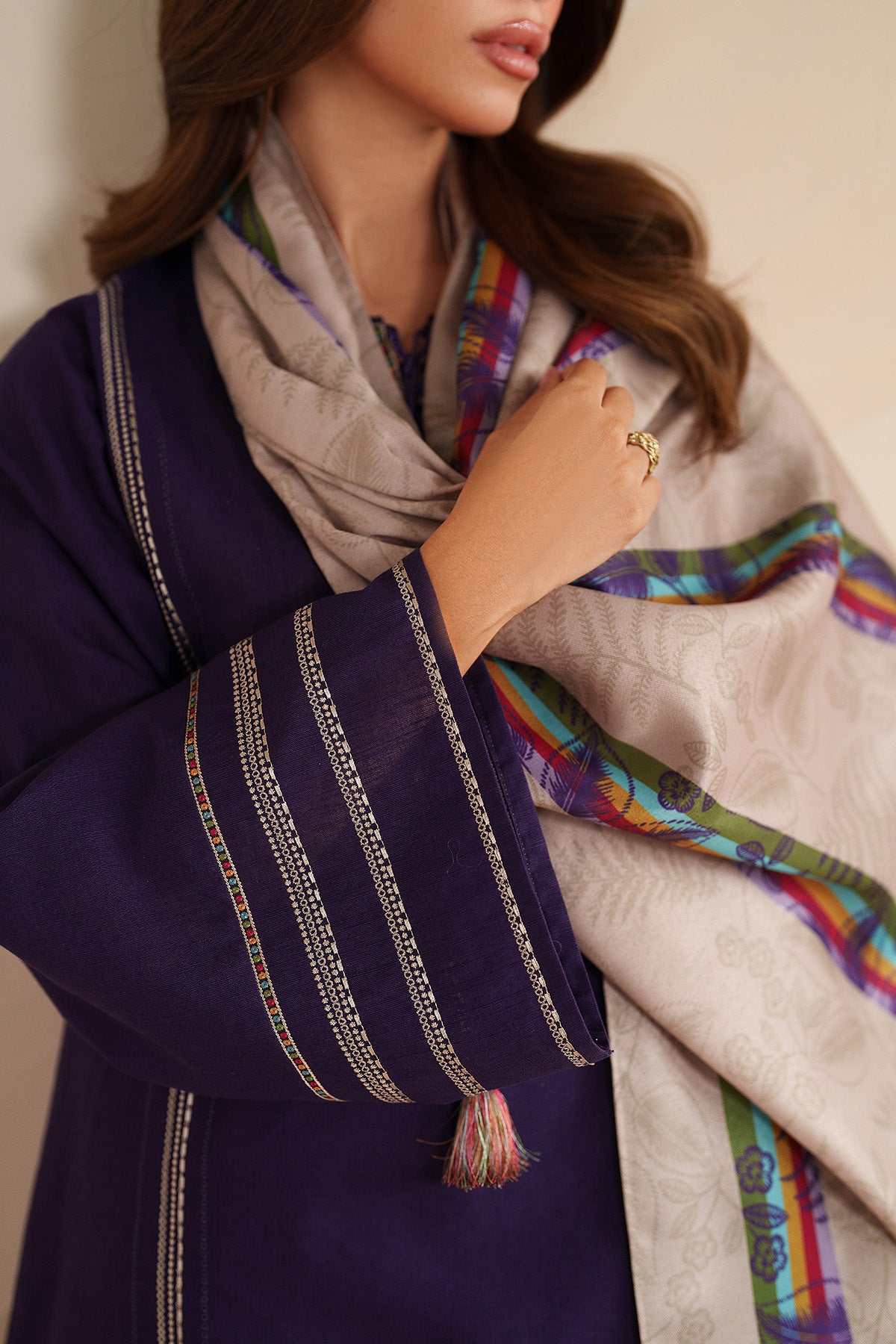 EMBROIDERED KHADDAR UW-0228