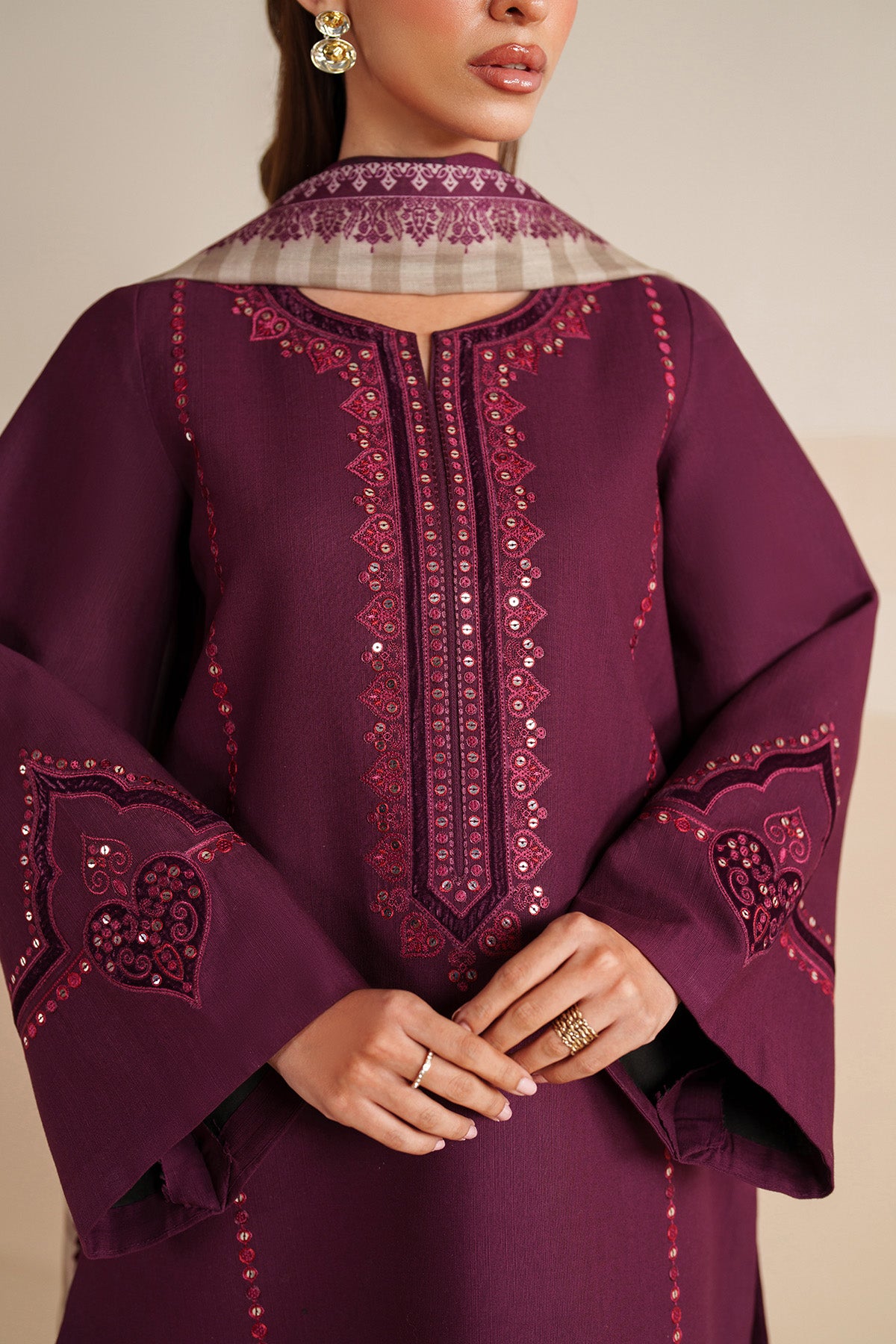 EMBROIDERED KHADDAR UW-0220