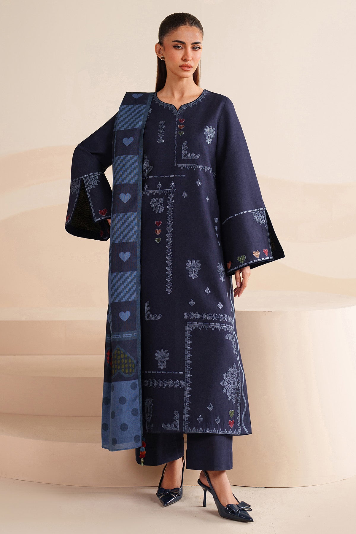 EMBROIDERED KHADDAR UW-0229