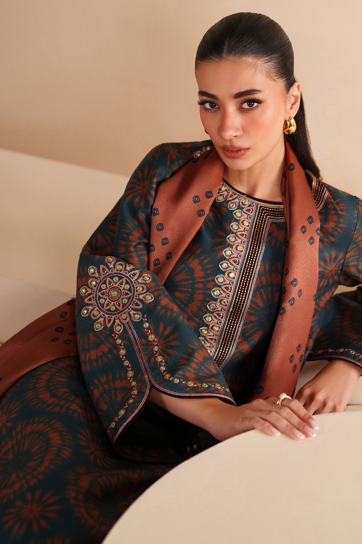 EMBROIDERED PREMIUM VISCOSE UW-0238