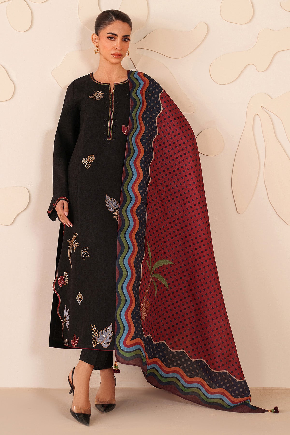 EMBROIDERED KHADDAR UW-0223