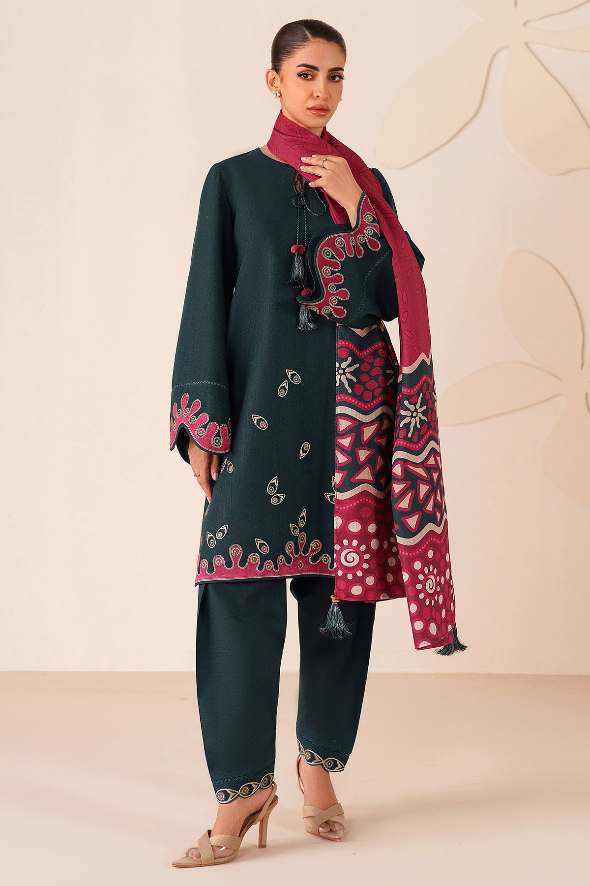 EMBROIDERED KHADDAR UW-0221