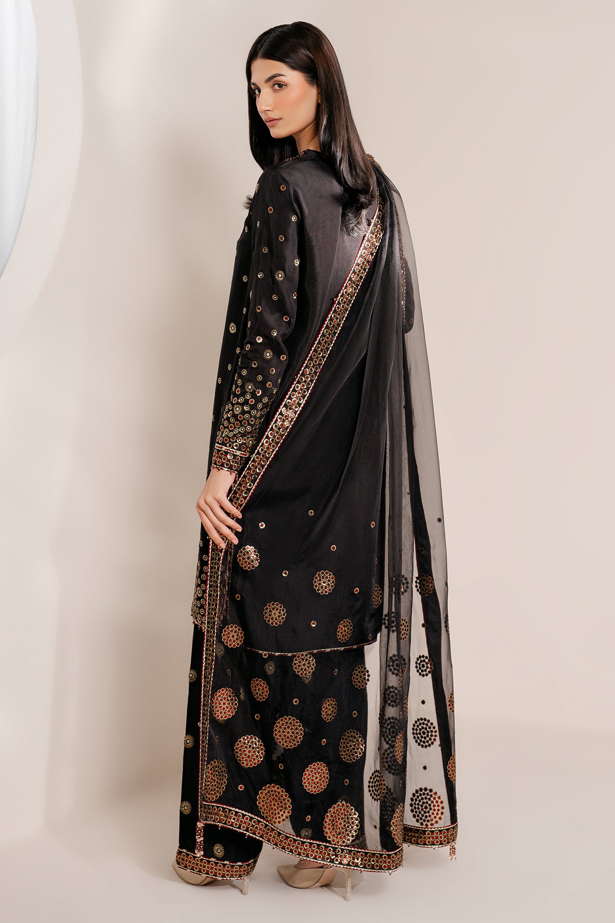 Embroidered Raw Silk UR-7054