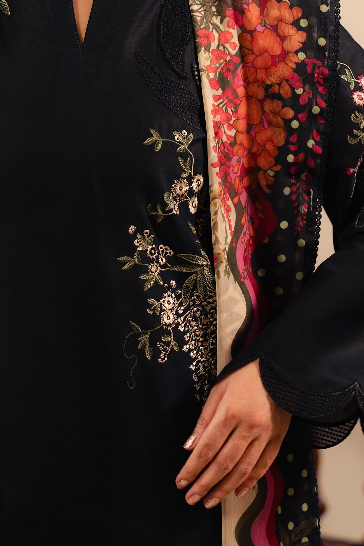 EMBROIDERED PREMIUM VISCOSE UW-0250