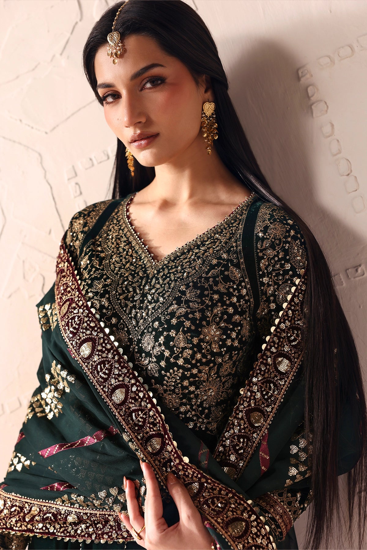 Embroidered Velvet Formal VF-2047