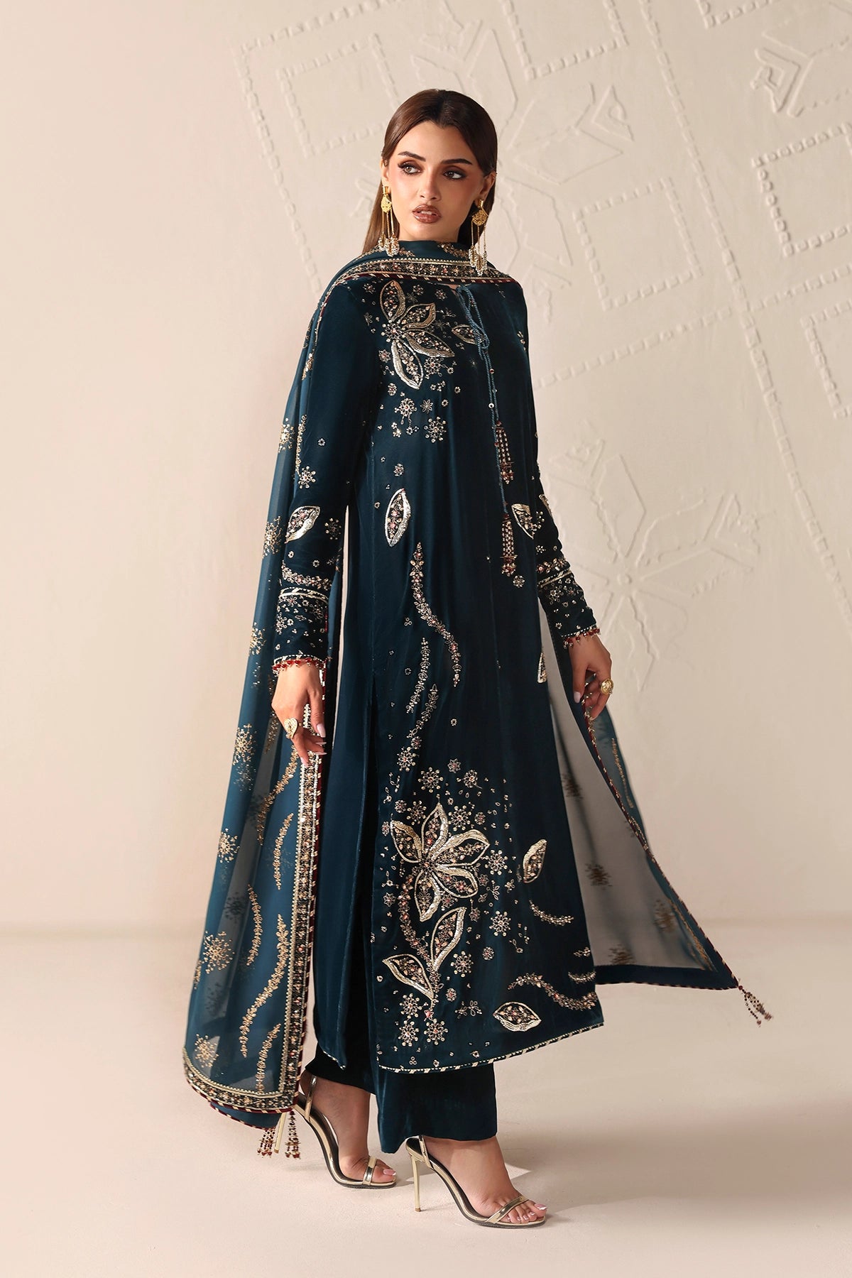 Embroidered Velvet Formal VF-2051