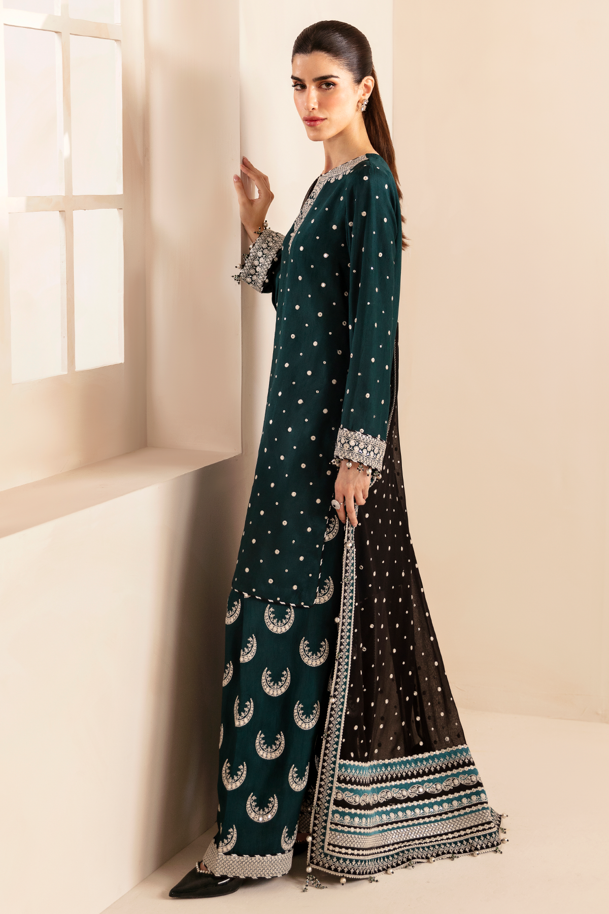 Premium Embroidered Raw Silk UR-7035