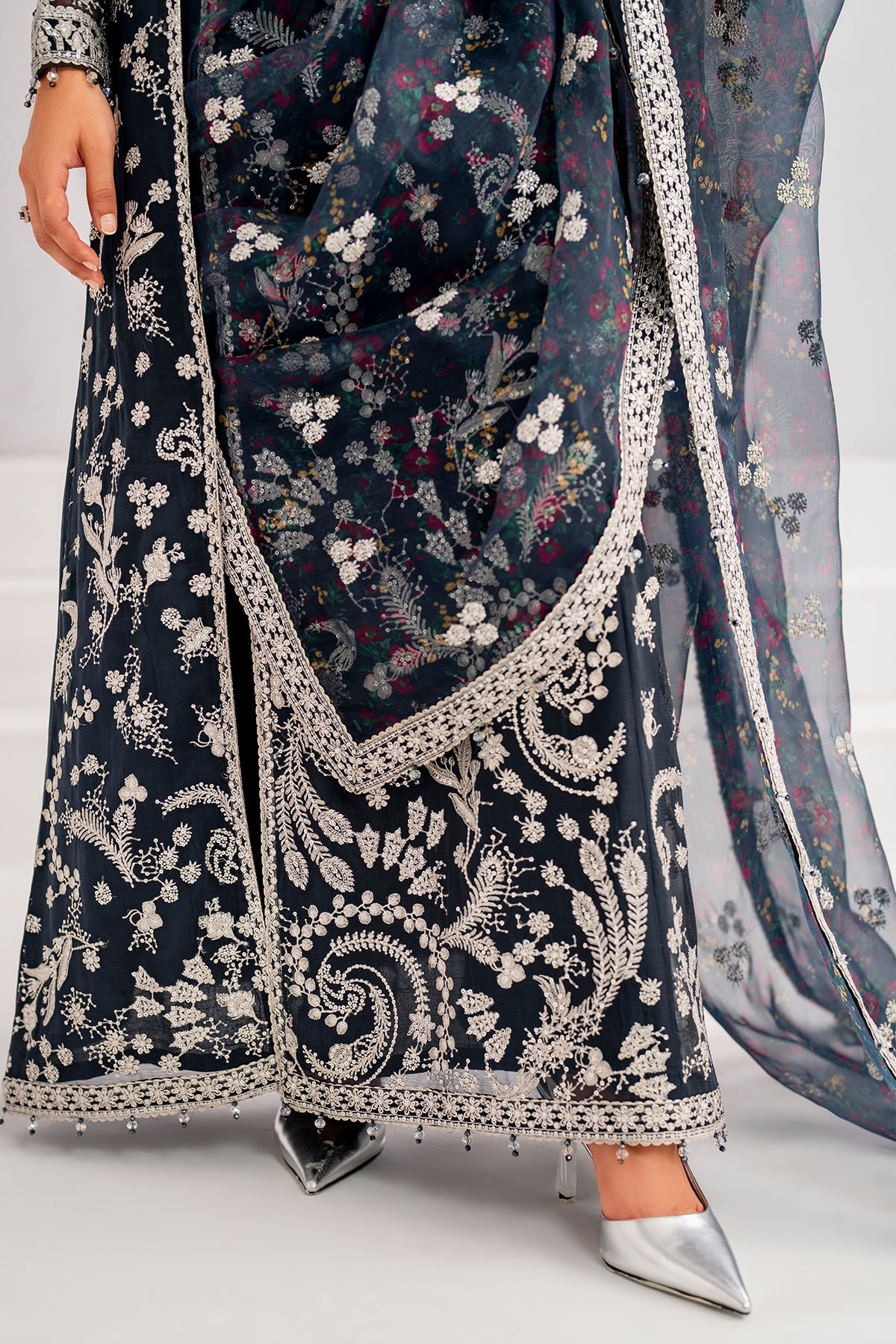 EMBROIDERED CHIFFON UC-3054