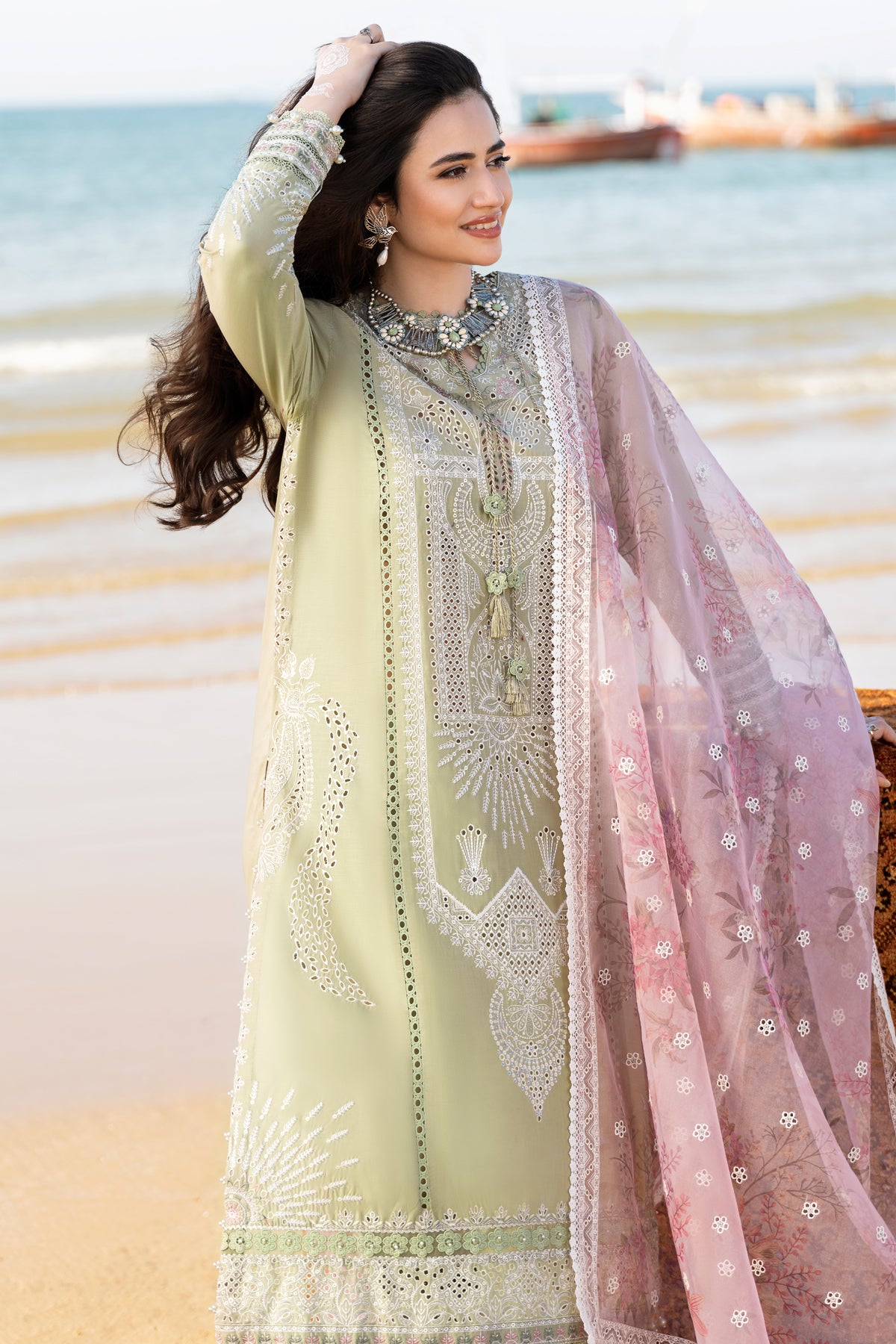 EMBROIDERED LUXURY LAWN SL23-D1