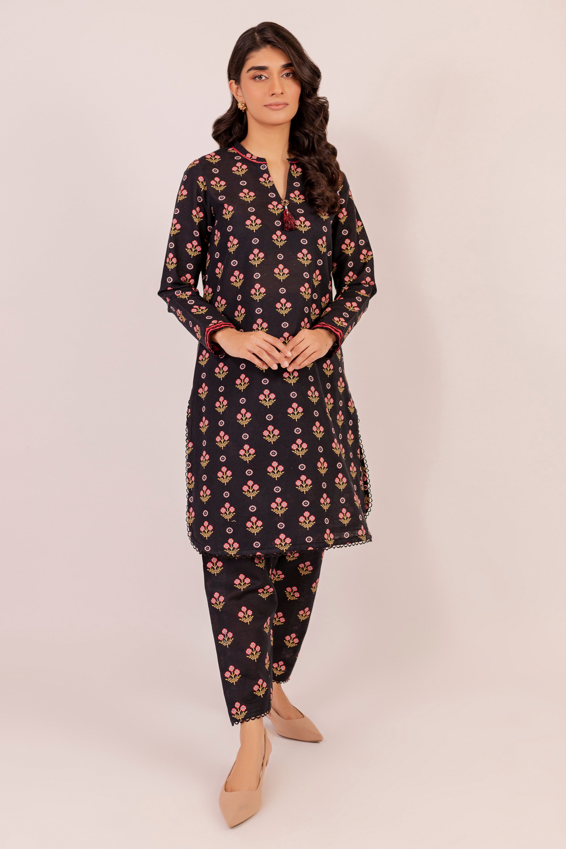 Flowery Black